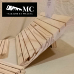 Soporte Inclinado para Tarjetas de Pendientes