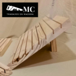 Soporte Inclinado para Tarjetas de Pendientes