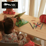 Escritorio con Forma de Casita Infantil