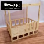 Mesa de Noche con Cama para Mascotas con Baranda al Frente