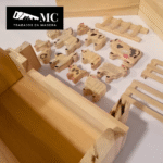 Granja con Granero/Establo con 12 Figuras de Animales en Madera